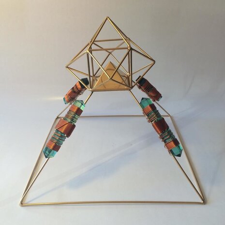 Piramide met octaeder 4 weavers